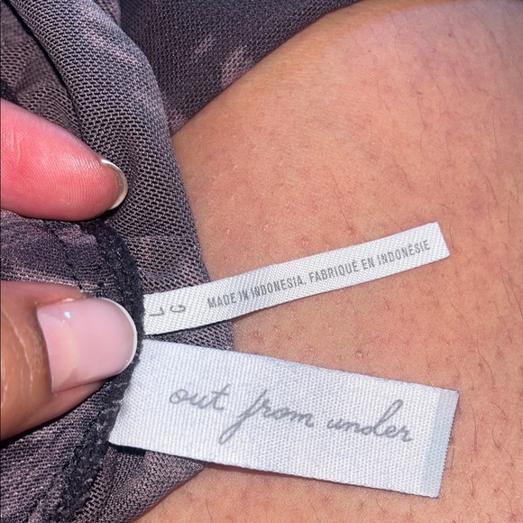 Urban Outfitters Black Floral Bodysuit - Picture 10 of 12